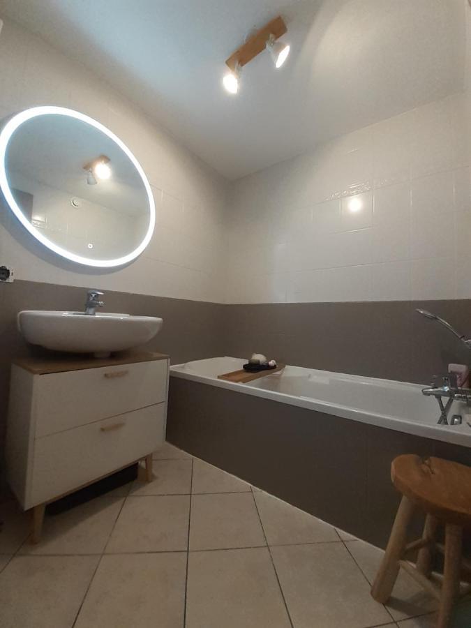 Apartamento Le Pinaud Épinal Exterior foto