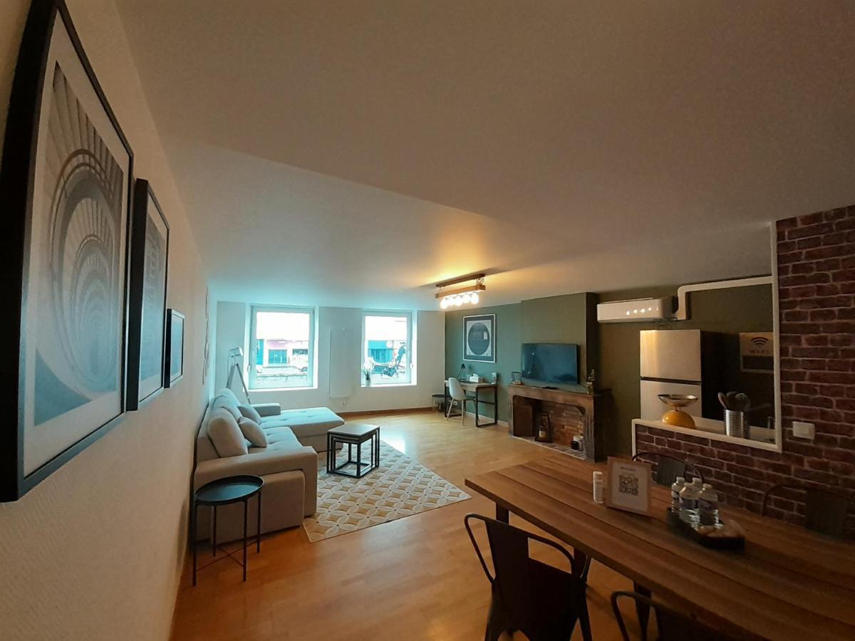 Apartamento Le Pinaud Épinal Exterior foto