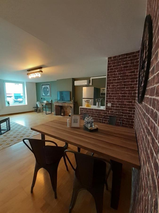 Apartamento Le Pinaud Épinal Exterior foto