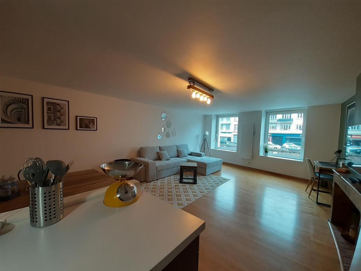 Apartamento Le Pinaud Épinal Exterior foto