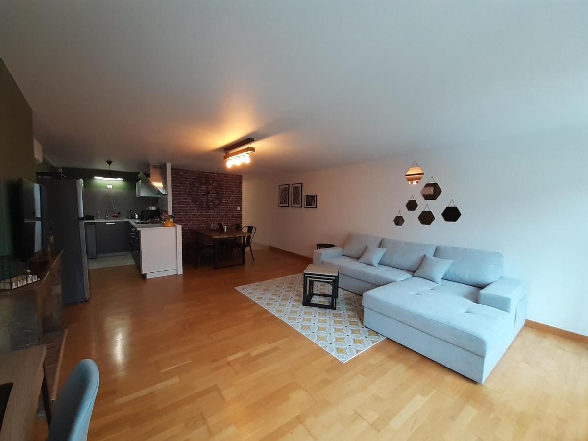 Apartamento Le Pinaud Épinal Exterior foto